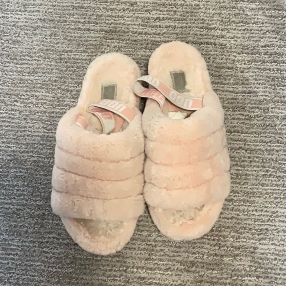 Ugg Fluff Yeah Slides